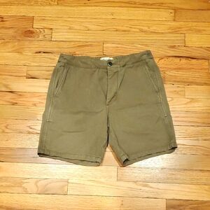 Madewell Unisex Olive Chino Shorts